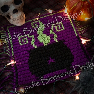 PDF PATTERN - "Halloween - Creepy Cauldron" Mosaic Crochet Square for trick or treat bags, placemats, witch decor, wall hangings, creepy