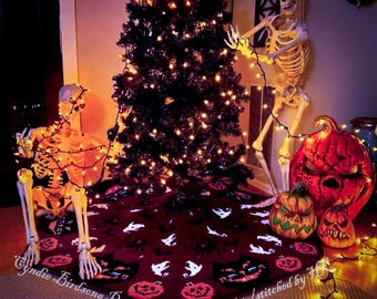 PDF PATTERN - Retro Halloween Holiday Tree Skirt featuring cats, bats, spiders, pumpkins, & ghosts - great for Christmas trees too!