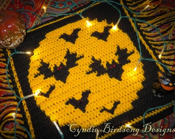 PDF PATTERN - Overlay Mosaic Crochet Square Spooky Moon series "Bat Attack!", Halloween, eek, eerie, vampire, night, scary, flying, wings,