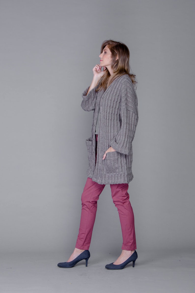 Oversized Sweaters for Women Cardigan with Pockets Winter Sweater Tailored Cardigan Grey Sweater for women Winter Fashion Long Sweater