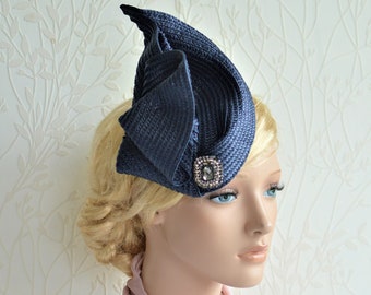 Navy blue formal hat, Royal blue formal hat, Royal blue  fascinator, Mother of bride hat, Blue ascot hat, Wedding hat for mom, Mini blue hat