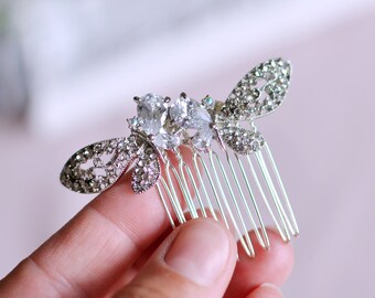 Butterfly hair comb, bridal hair comb, Mini bridal comb, Mini hair comb, Crystal wedding comb, Prom hair comb, Cubic zirconia comb, shiny