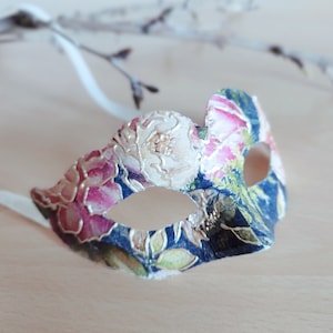 Filigree floral mask Venetian ball domino baroque masquerade ball mask vintage flower mask wedding venice costume party mask garden queen