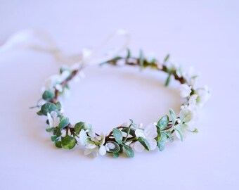 eucalyptus hair crown, green wedding crown, botanical hair crown, rustic bridal crown, natural floral crown, elegant hair wreath, green halo