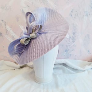 lilac wedding fascinator hat soft purple derby hat lavender ascot fascinator womens race day hat dainty special event bow hat luncheon