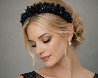 Diadema de encaje negro con detalles brillantes, diadema para ocasiones especiales, tocado para eventos de gala, declaración para invitados a bodas, funerales, noche de ópera.