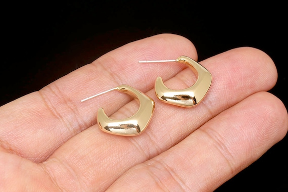 16K Gold Plated Bold Hoop Earrings, Silver Post, Nickel Free [CE0853-1 pair]