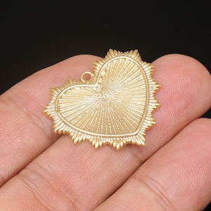 CH0021-1piece Gold Plated 30*26mm Heart Charm,Heart Medallion Pendant,Necklace  Making Supply,Nickel Free