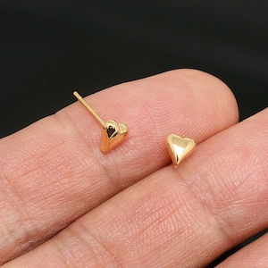CH6109-1pairs-Gold Plated-6*5mm Tiny Heart Earrings -Nickel Free