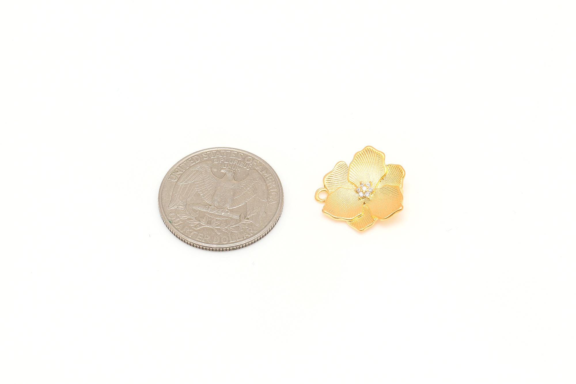 Ciondolo Collana Navachi 18K Placcato Oro - Foglia Fiore Con Zirconi A Forma Di Pera, Catena 40,6+5,1 Cm, 8g