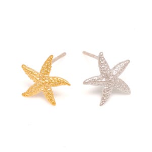 Boucles d'oreilles puces en forme d'étoile de mer, bijoux de plage minimalistes [E1043 - 1 paire]