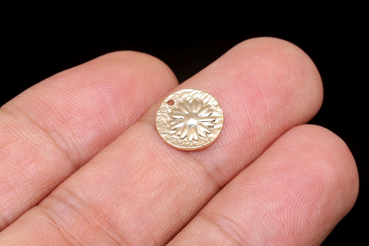 F91-2個-11 mm 金メッキ-小さな花のコインチャーム-ネックレスイヤリング作り用品 - Etsy 日本