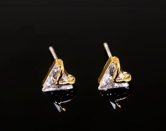 Orecchini A Perno Unisex In Argento 925 Placcato Oro Con Zirconi Cubici Taglio Trillion - 5-10 Mm, AAA CZ