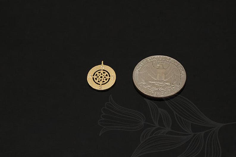 M1392-2pcs-Gold Plated-Compass Charm-Compass Pendant-Coin Charm