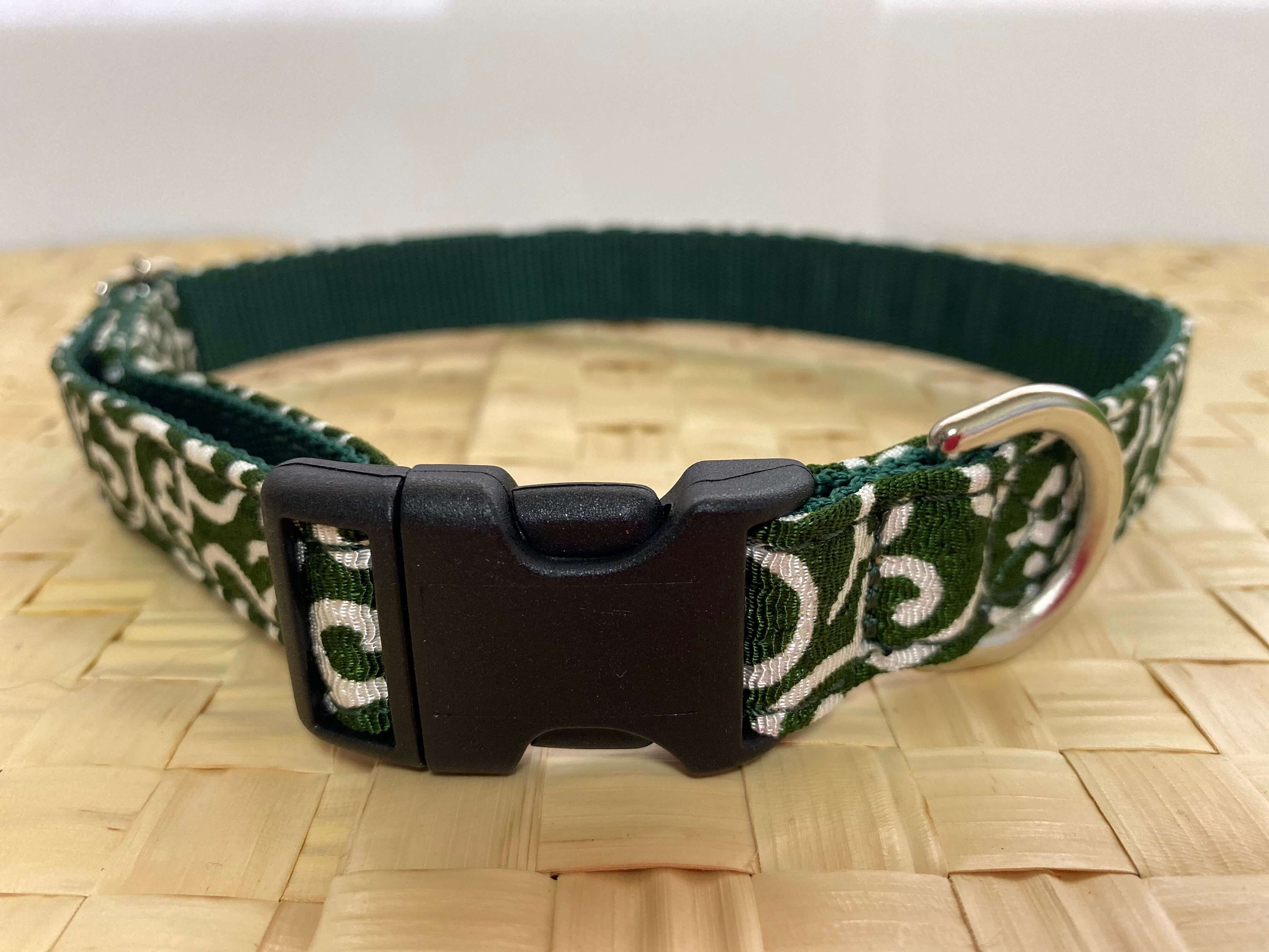 Karakusa dog collar sales