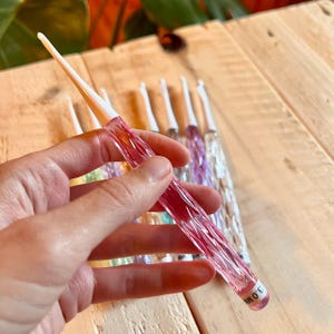 8-Piece Crystal Crochet Hook Set, Sizes 2.5mm to 6mm