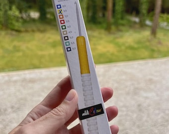 Addi Colour Aluminum Crochet Hook - Durable Plastic Handle