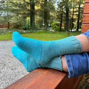 Toe-up socks knitting pattern PDF & video