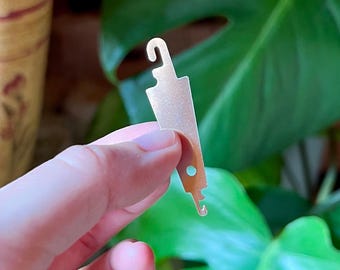 Embroidery Needle Threader