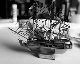 Black Pearl Ship Metal Model Kit – Stainless Steel DIY Puzzle, Desk Decor