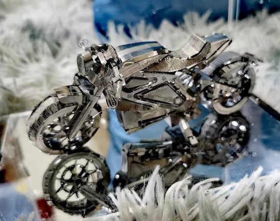 3D Metal Motorcycle Puzzle: DIY Mechanical Model Kit