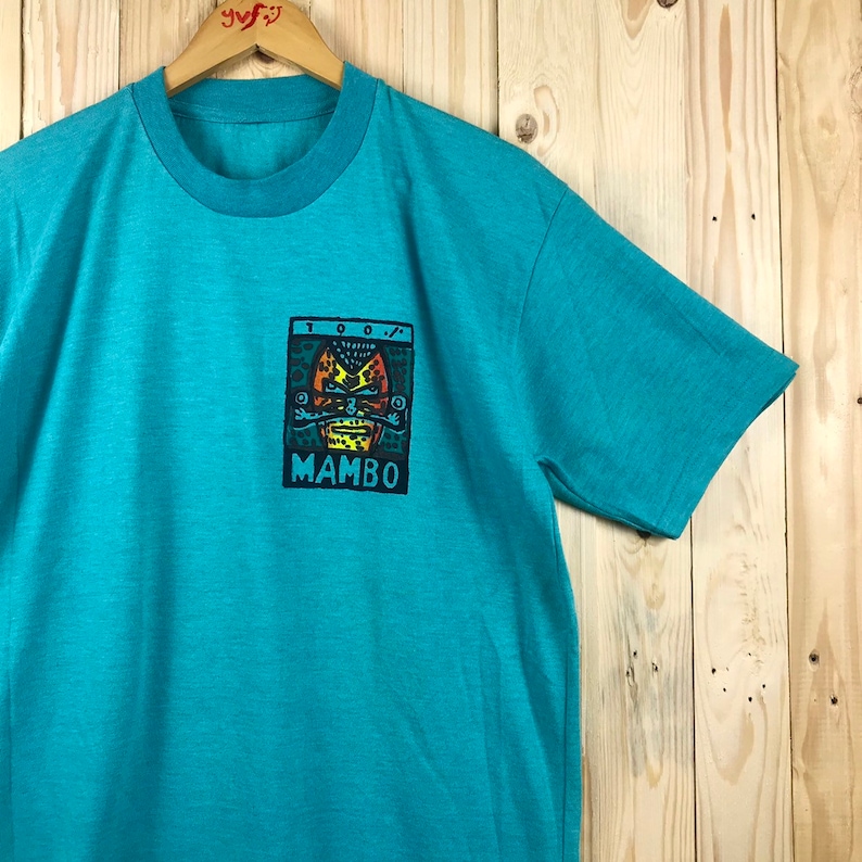 Vtg 90s mambo biglogo spellout shirt nice design made in australia