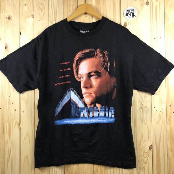 Vintage 90s titanic movie / leonardo dicaprio and
