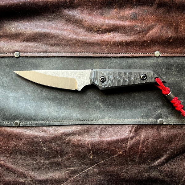 Cuchillo EDC hecho a mano -ELMAX