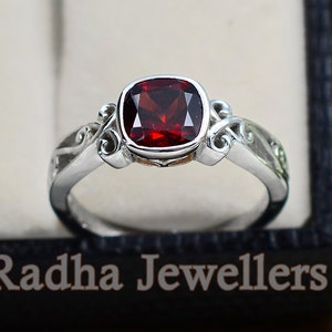 Natural Garnet Ring\ 925 Sterling Silver\ Solitaire Ring\ Statement Ring\ January Birthstone\Anniversary Gift\ Wedding Ring\ Gift For Her