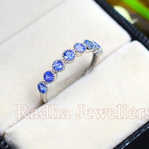 Zierlicher Ring+ Tansanit Ring+ 925 Sterling Silber+ natürlicher Tansanit Ring+ Bandring+ Frauenring+ blau violetter Tansanit Ring+ Geschenk für Sie