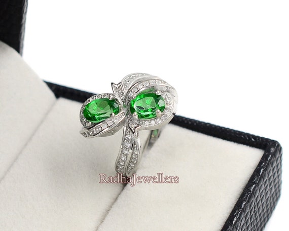 BEAUTIFUL 4ctw Sea Foam Green Spinel & White Topaz Ring Sterling Silver  Gift Jewelry Trends Trending Oval Cut Ice Green Moissanite - Etsy