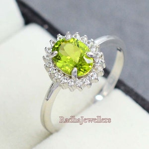 Natural Peridot Ring, 925 Sterling Silver, August Birthstone, Peridot Jewelry, Engagement Ring, Solitaire Ring, Women Ring, Anniversary Gift
