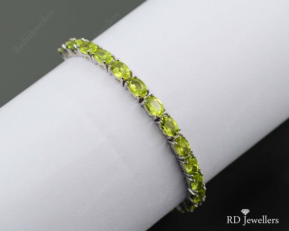 Peridot Beads Bracelet at Rs 599 / Piece in Ghaziabad | Pyramid Tatva