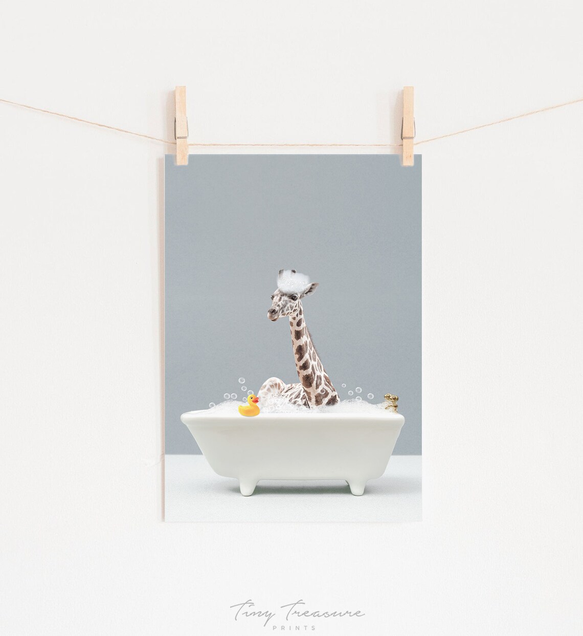 Jirafa en una bañera Baño de jirafas Impresión divertida del | Etsy