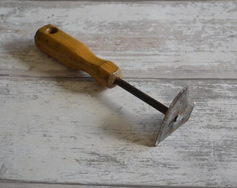 shavehook paint scraper