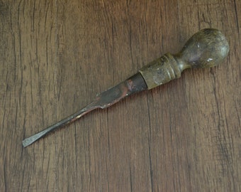 Vintage Cabinet Pattern Wood Handle Turnscrew - 9/32&quot; Flathead Screwdriver