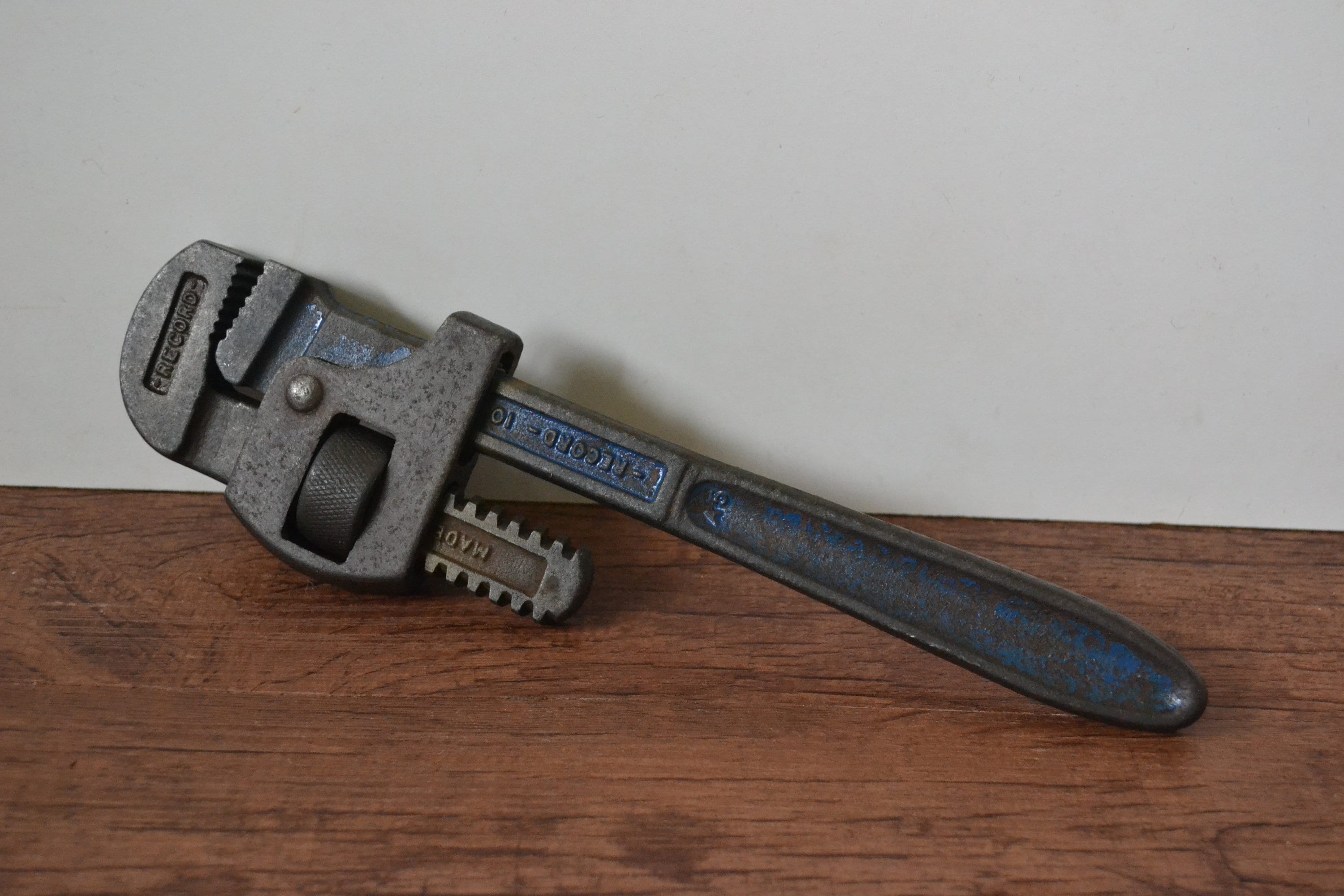 Adjustable Wrench BE-TOOL 10 Pipe Wrench Stilsons Monkey Wrench