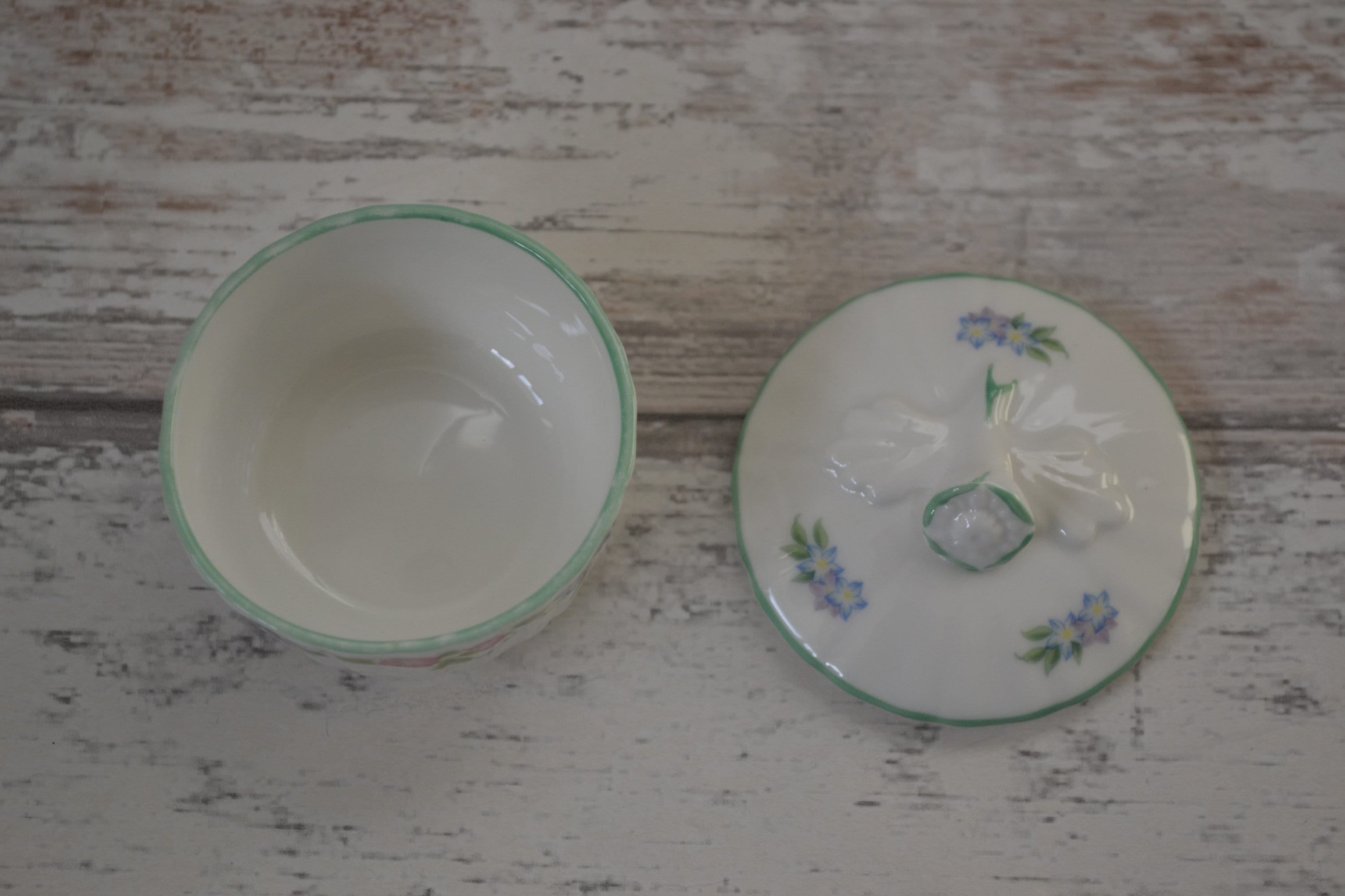 Vintage Royal Worcester 'english Garden' Fine Bone China