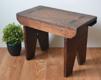 Vintage Rustic Farmhouse Style Wooden Step Foot Stool 40.5cm x 21.5cm x 30cm