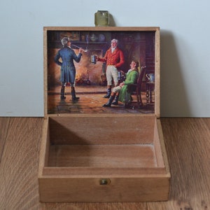 Vintage &#39;Véritables Déchets de Havane&#39; Wooden Box with Hinged Lid