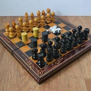 Vintage Klappspielset aus Holz: Schach, Backgammon, Dame