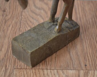 ヴィンテージの木製彫刻が施された馬の置物（25.5 cm） - Etsy 日本