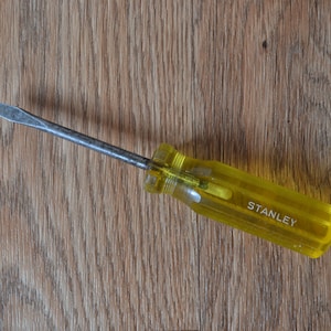 Vintage Stanley No. 2006 3in Flathead Screwdriver - Made in England