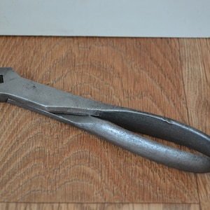 Vintage Nut Pliers - No. 3