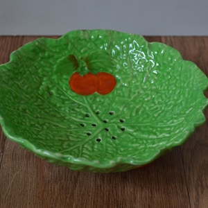 Insalatiera vintage Fieldings Crown Devon Cabbage Leaf in ceramica da 16,5 cm