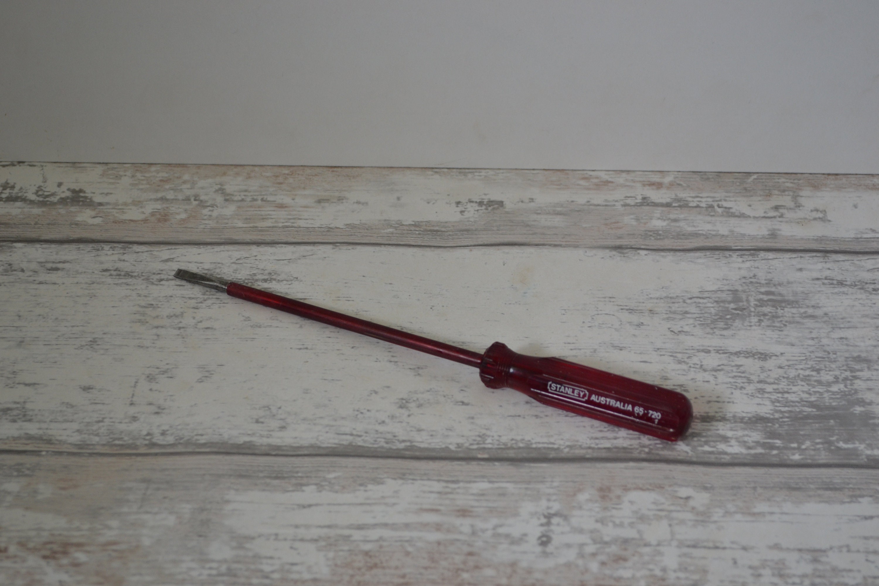 Vintage Stanley Australia 65-720 6" x 3/16" Flathead Screwdriver