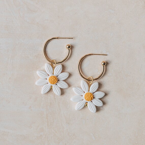 Daisy hoop best sale earrings