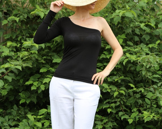Black top/ Black top women / Long sleeve top / Sheer top / Black shirt / Off shoulder top / Womens top / Black blouse / Sexy black top