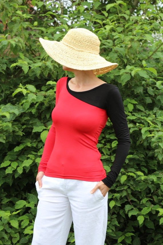 Red top/ Womens red top / Long sleeve top / Red shirt / Red blouse / Long sleeve top for women / Top for women