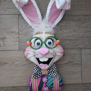 Accessoire de couronne de lapin de Pâques fantaisiste, décor de lièvre printanier, lièvres vous regardant